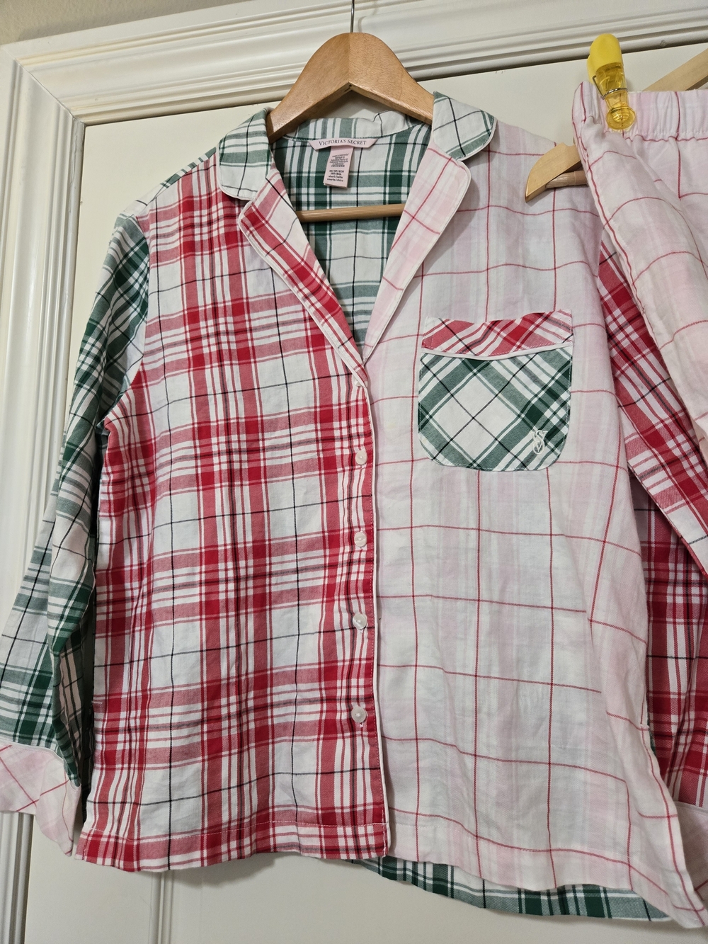Victoria's Secret Red & Green Plaid Mix-Matched Pajama Set Very Soft And Cozy - Picture 7 of 13